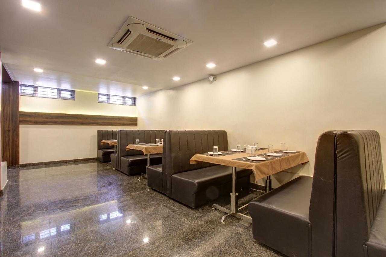 Hotel Le Grande บิจาปุร์ ภายนอก รูปภาพ