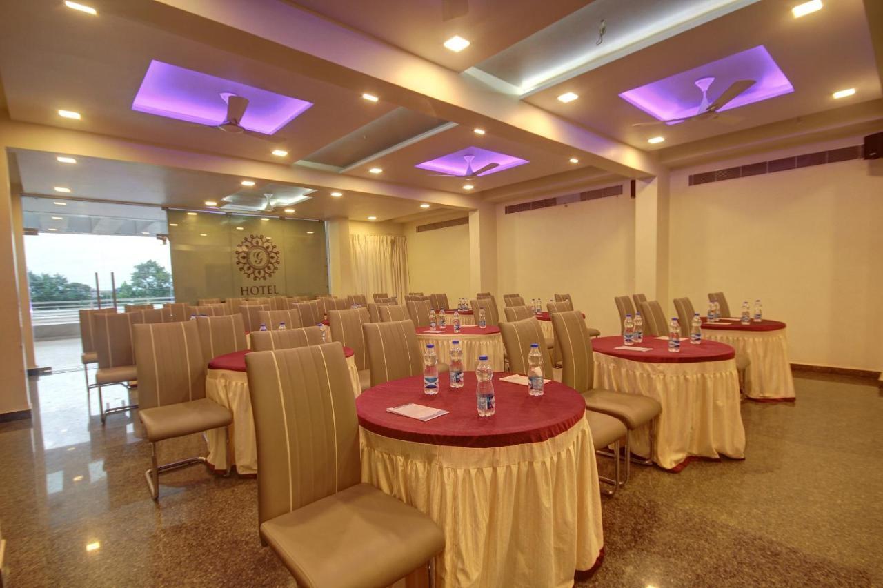 Hotel Le Grande บิจาปุร์ ภายนอก รูปภาพ